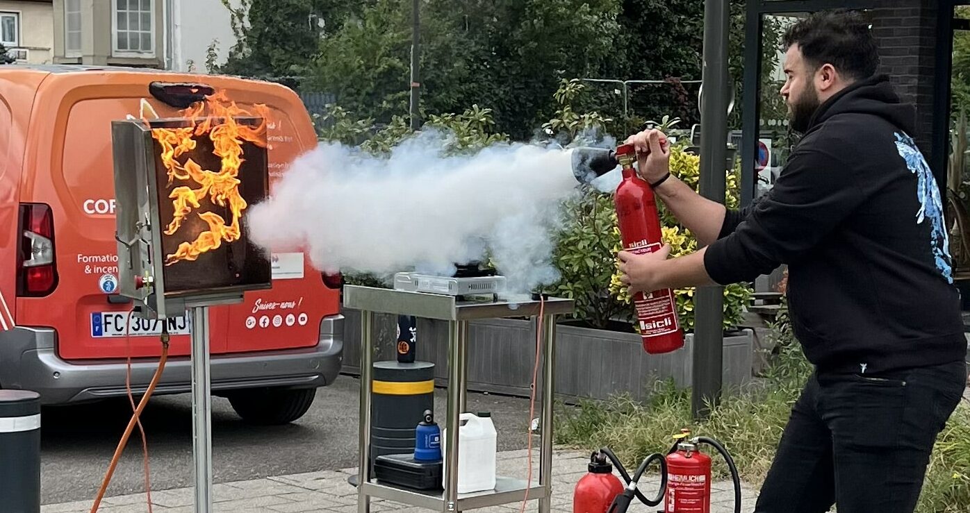 Manipulation des extincteurs 
Formation incendie 
