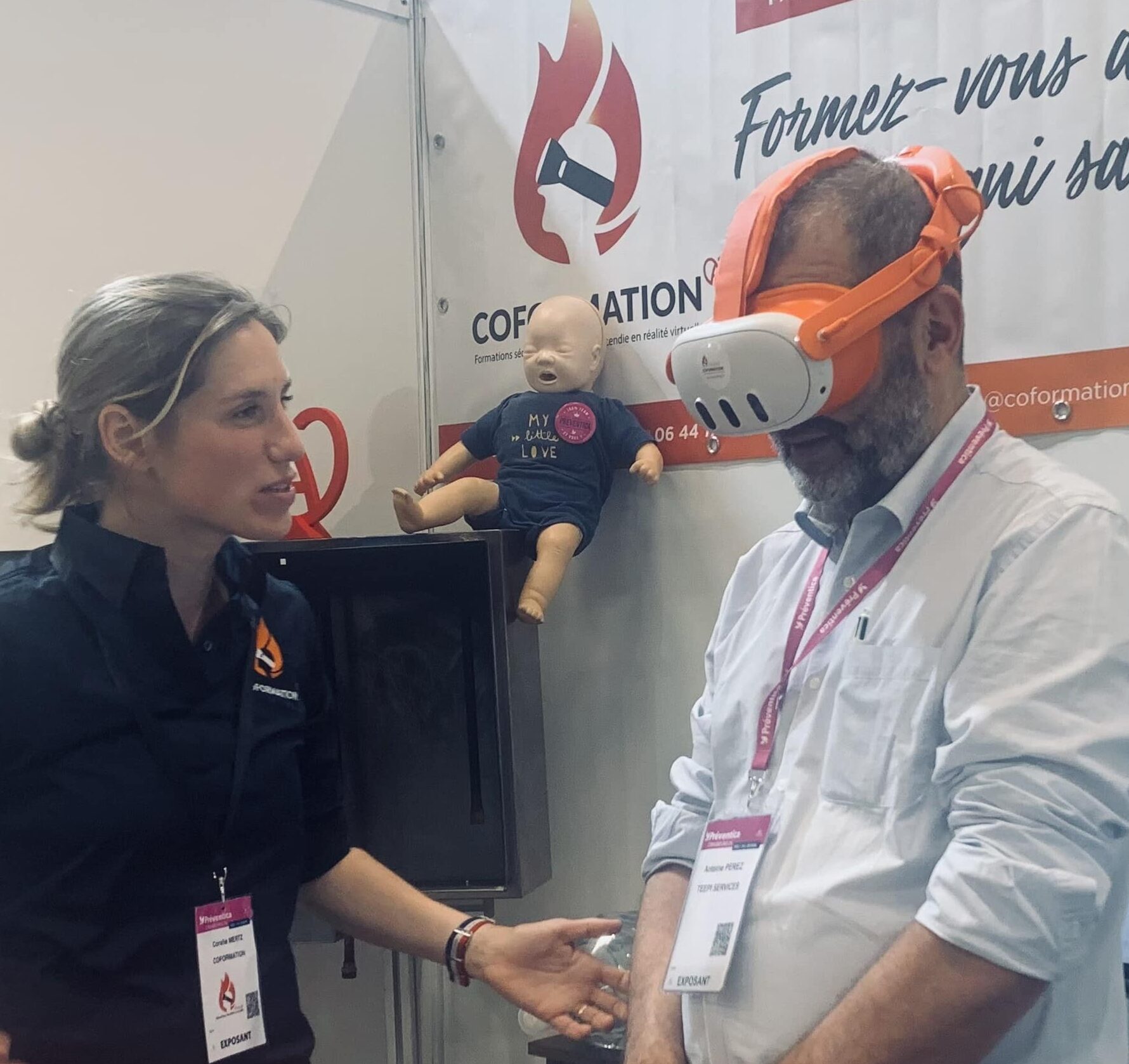 gestes qui sauvent avec un module en réalité virtuelle